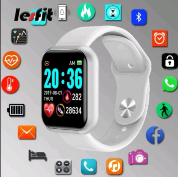 Dê uma olhada em Relógio Inteligente Y68 D20 SMARTWATCH BRANCO.
